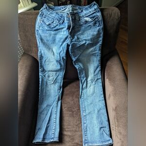 dELiA*s Morgan Bootcut Jeans Medium Fade Wash